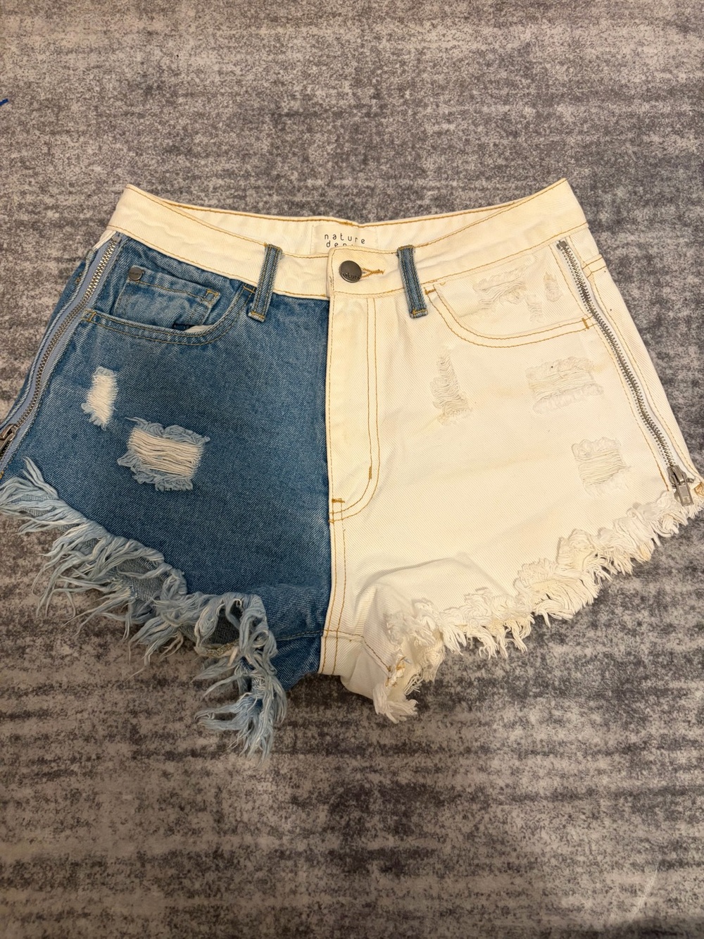Two-Tone High-Rise Distressed Jean Shorts - Blue & White